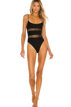 Jet One Piece