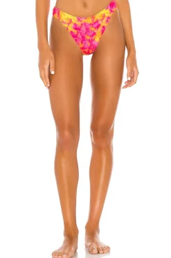 Kolbie Bottom