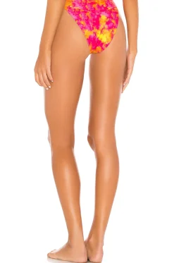Kolbie Bottom