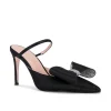 Moni Heel