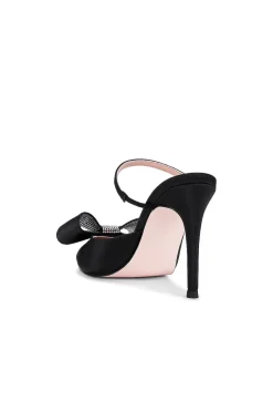 Moni Heel