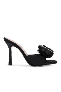 x Rachel Merle Heel