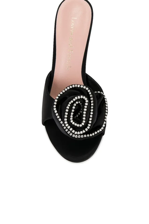 x Rachel Merle Heel