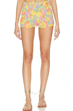 Flutter Away Short