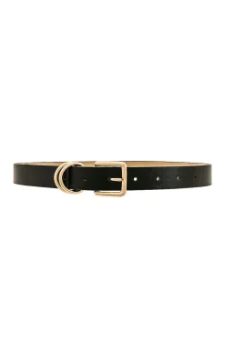 Molly Belt