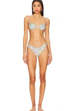 Vacay Is Calling Bottom