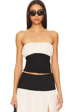 x Anja Dujakovi? Mac Tube Top